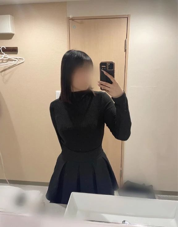 2日目✌ ̖́-